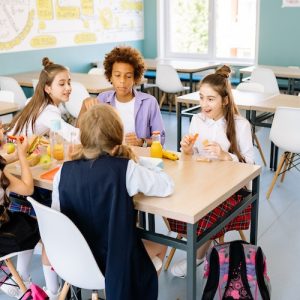 Universal-Free-School-Meals-Begin-In-Wales.jpg